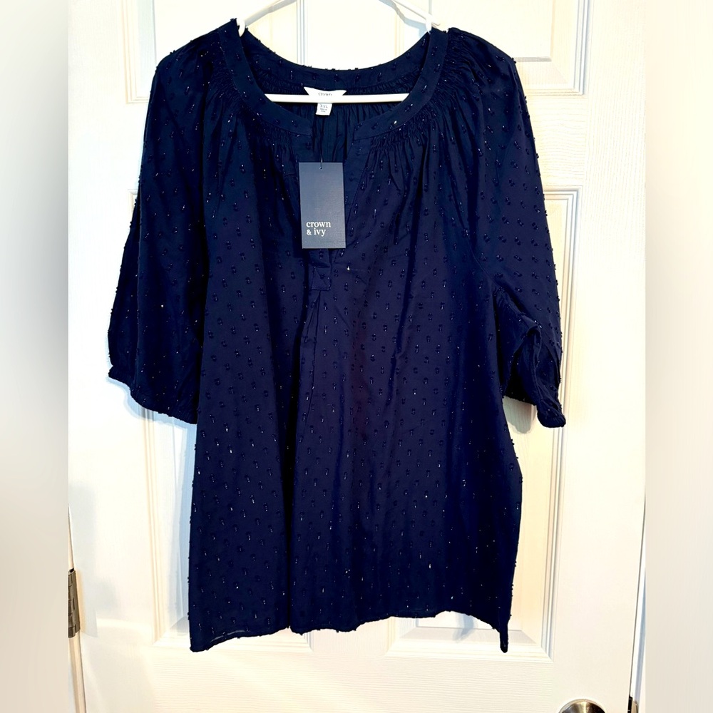 3/4 Crown & Ivy XXL blouse with beads